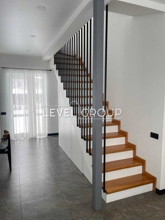 Продаж будинку 120 кв.м в ст 'Дніпровський 1' Оболонь. Мінська