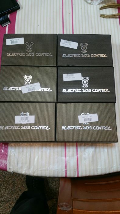 [Novo] Coleira de treino para cães SEM CHOQUE nova em caixa!!