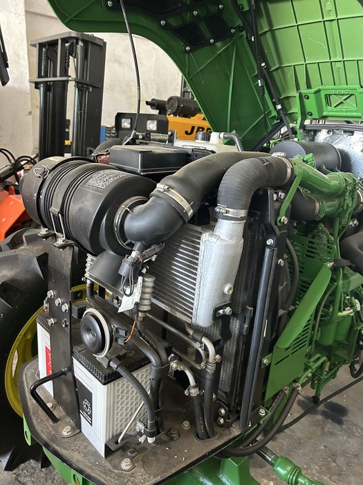 Trator John Deere 5075E de 75 CV - Novo