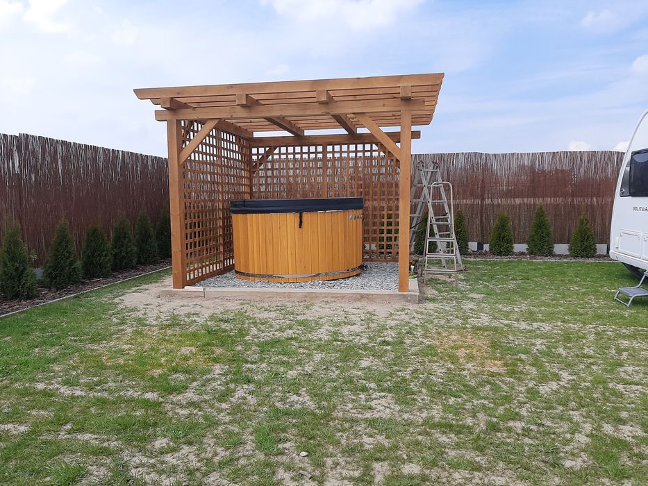 Huśtawka ogrodowa pergola