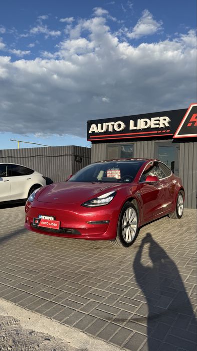 Tesla Тесла Model 3 Long Range 2018 р 75 кВт Запас ходу 400км.