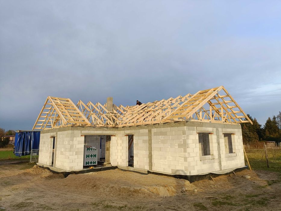 Wiązary dachowe , ,więźba dachowa ,dachy,konstrukcje drewniane, tartak