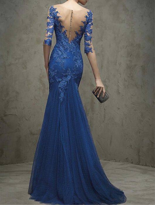 Vestido cerimónia Pronovias renda azul corte sereia