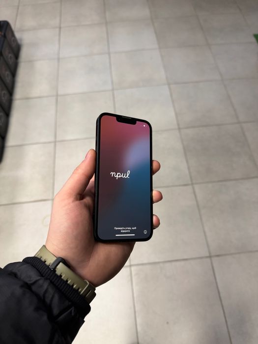 iPhone 14 256 g синього кольору