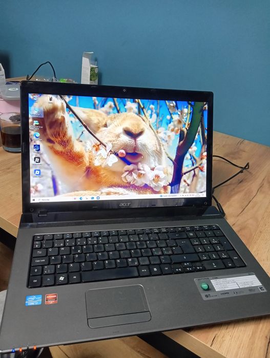 Laptop Acer 26 ram 17cal Inter core7