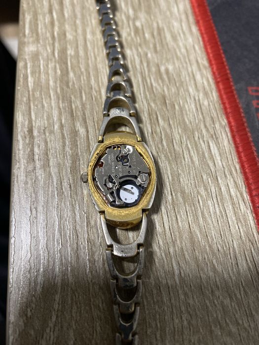 Годиник «Omax Quartz»