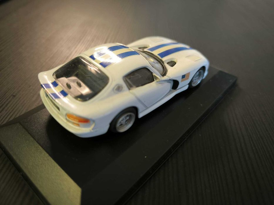Miniatura Dodge Viper