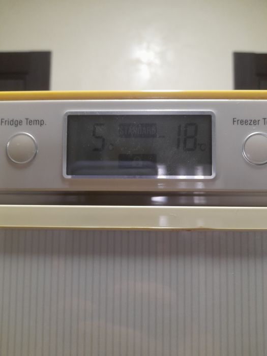 Холодильник  Samsung