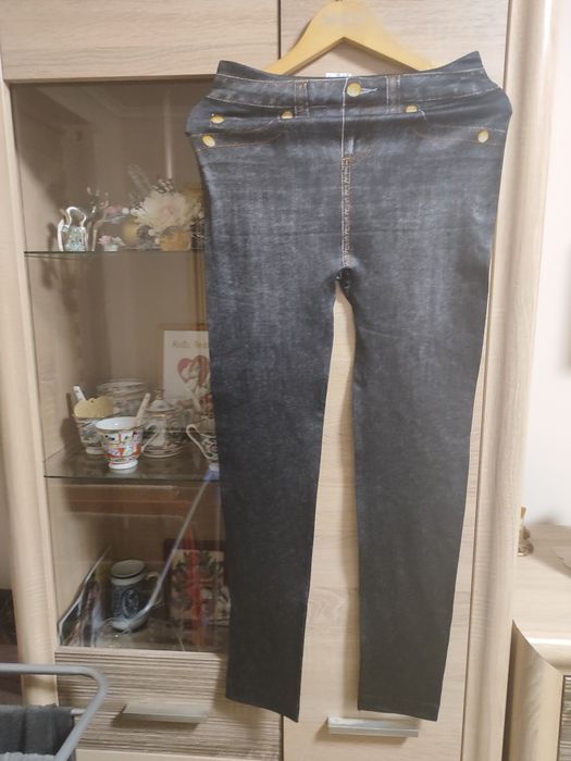 Legginsy czarne śliskie w typie jeansów L