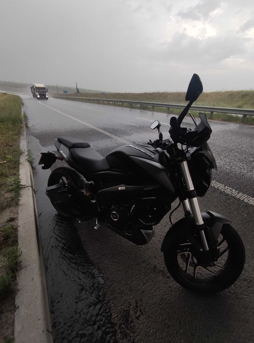 Bajaj Dominar D400