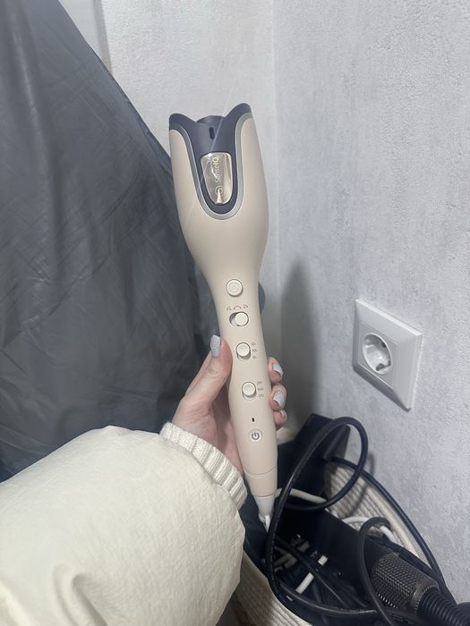 Стайлер Philips BHB887/00 з технологією SenseIQ