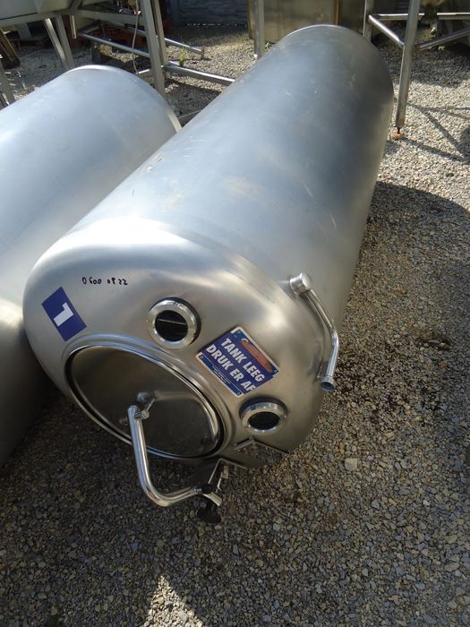 Bufor Zbiornik nierdzewny 1000L 900L poziomy  stojący do piwa po piwie