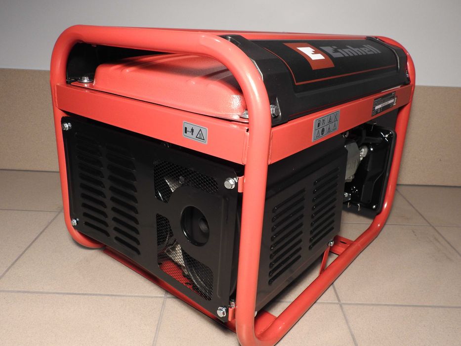 Agregat prądotwórczy Einhell, generator 2500W, AVR, 2x230V, nowy