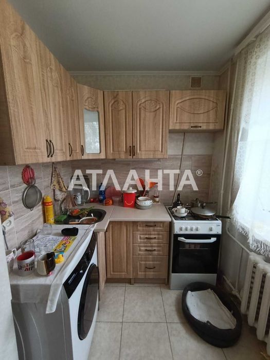 Однокімнатна квартира з Капремонтом на Кримському бульварі.