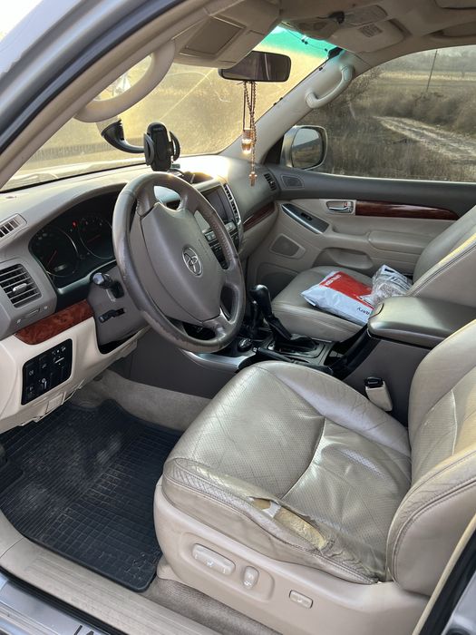 Toyota Land Cruiser Prado 120