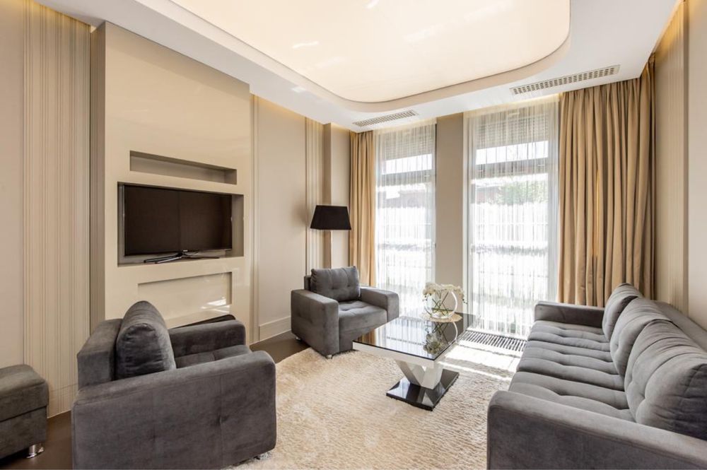 Lech Poznan Wynajem na doby Centrum  apartamenty 2 pokoje JACUZZI