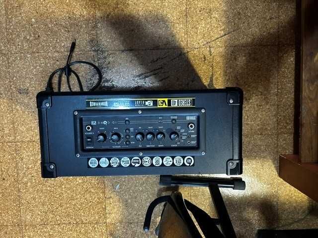 BLACKSTAR - ID CORE 40 V3 - impecável