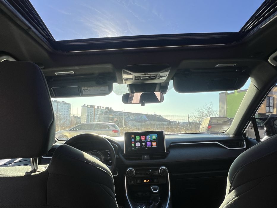 Toyota Rav4 плагін гібрид