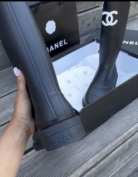 Чоботи CHANEL як з Pinterest