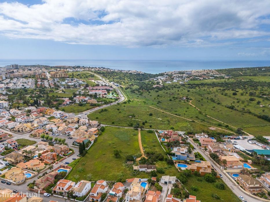 Terreno urbano com projeto aprovado para venda em Lagos