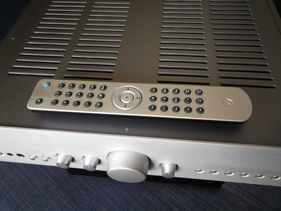 Cambridge Audio Azur A640 V2 Amplificador integrado excelente estado