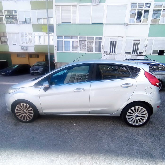 Carro Ford Fiesta
