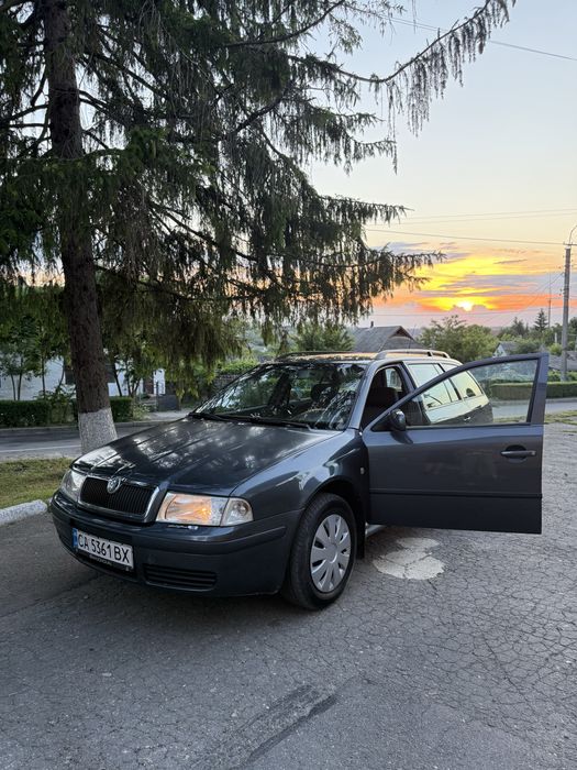Skoda Octavia Tour 1.6 газ/бензин