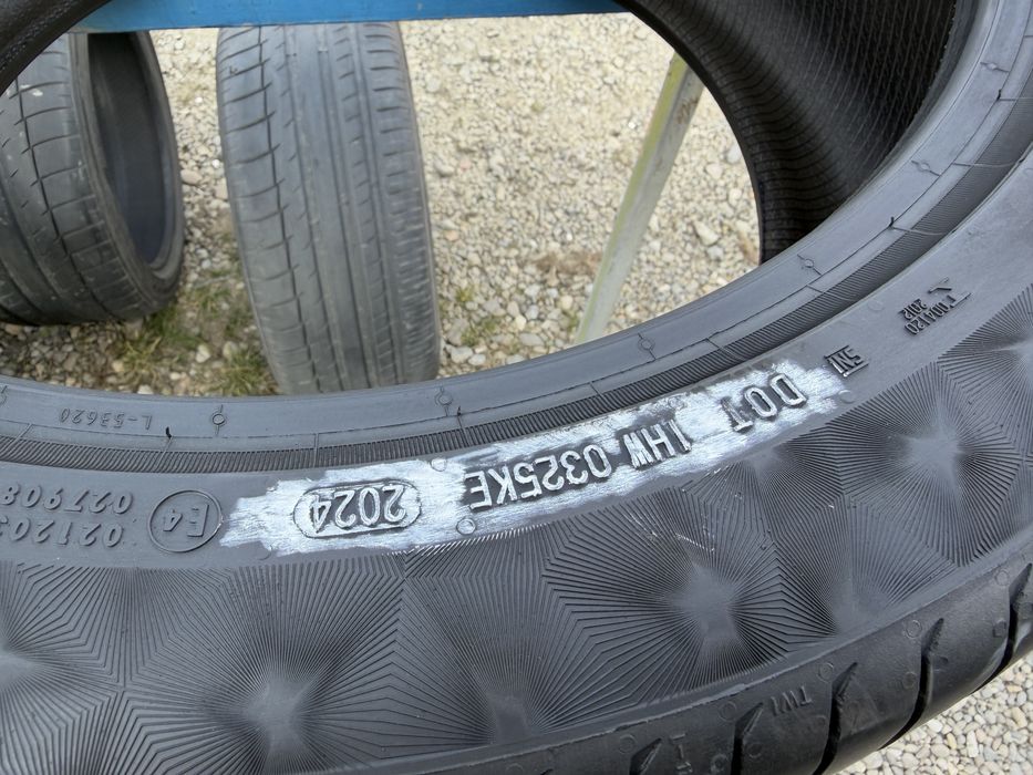 Шини б/у 245/45 R19 Continental 4шт
