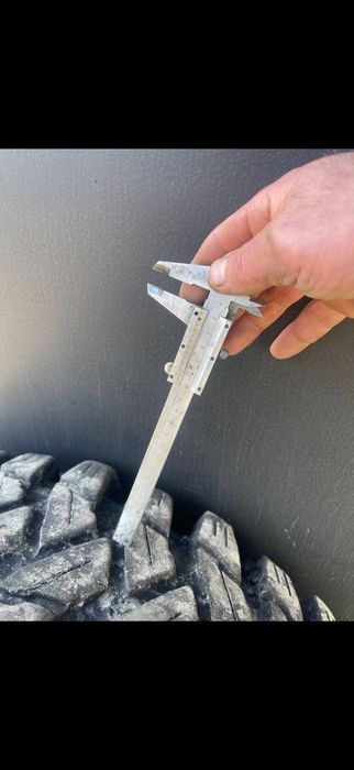 37 12.50 r17 Maxiss Trepafor