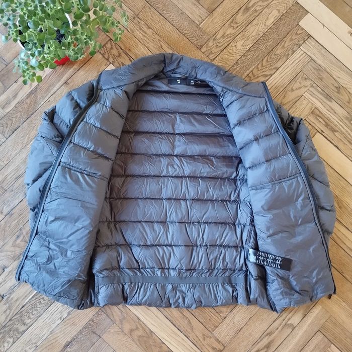 Мужской ультралегкий пуховик  +J Jil Sander & Uniqlo Light Down