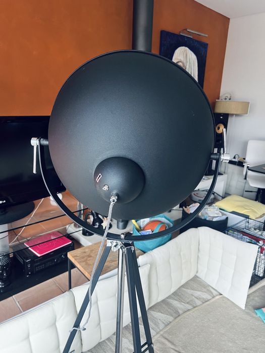 Candeeiro de Pé MADE.com Grande – Estilo Industrial Tripé