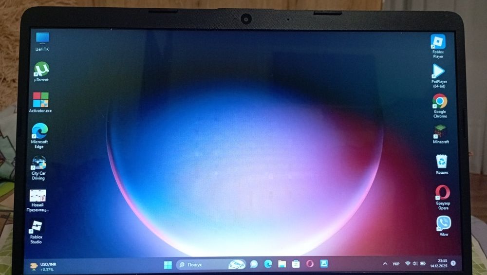 Ноутбук hp в ідеальному стані