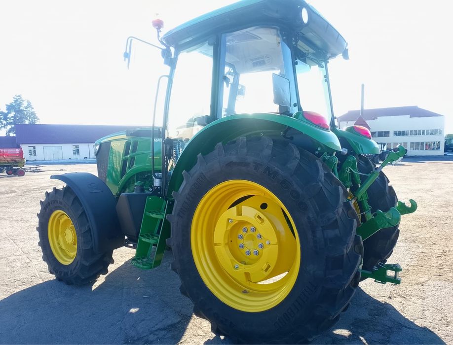 Трактор John Deere 6110B 2025 Новий