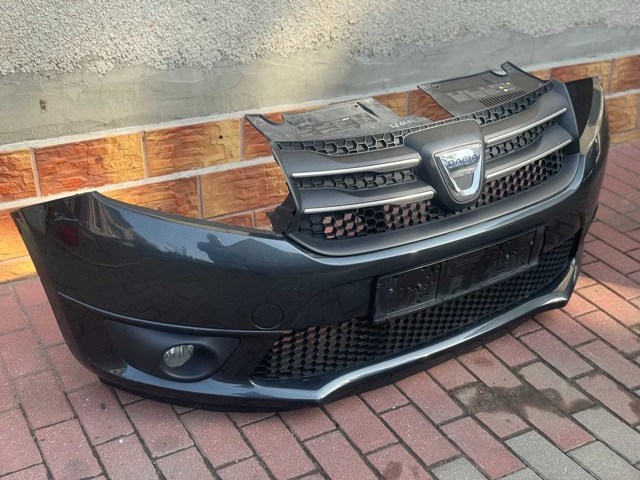 Zderzak kompletny przód Dacia Logan 2013