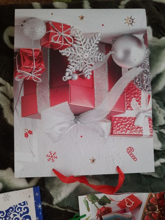 Праздничные пакеты, фольга для букетов