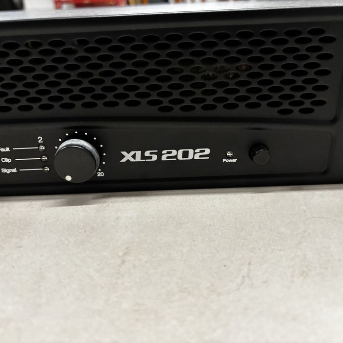 Amplificador Profissional Crown XLS 202