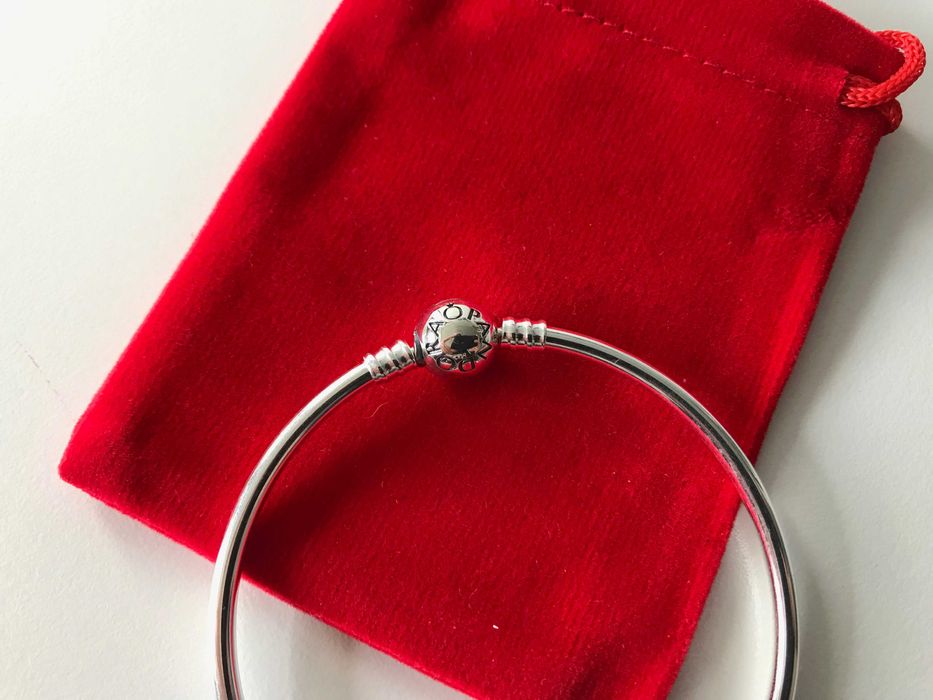 Pulseira Bangle Pandora em Prata de Lei S925 Nova