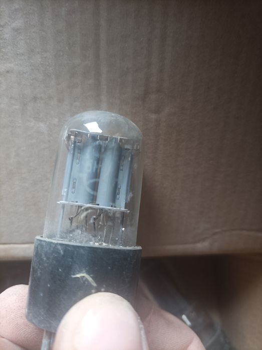 ,Радіолампа 6П3с. 6Ж7 6Н9С