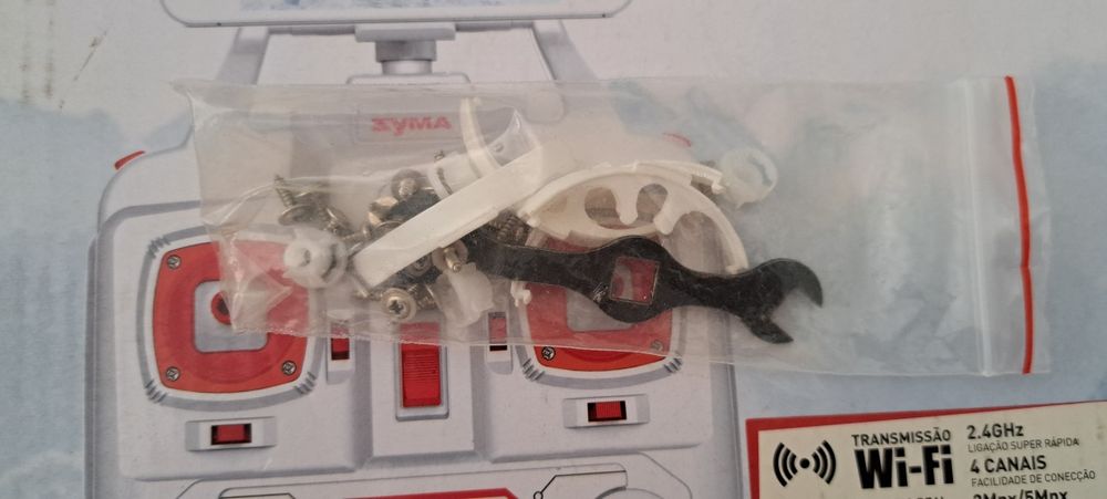 2 Drones Syma X8W FPV