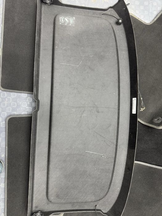 Поличка в багажник golf7