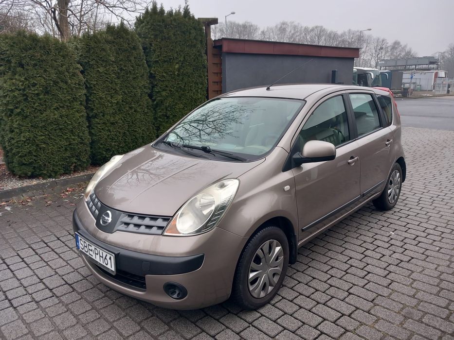 Nissan Note 1.4 benzyna, przebieg: 197000km, samochód garażowany.