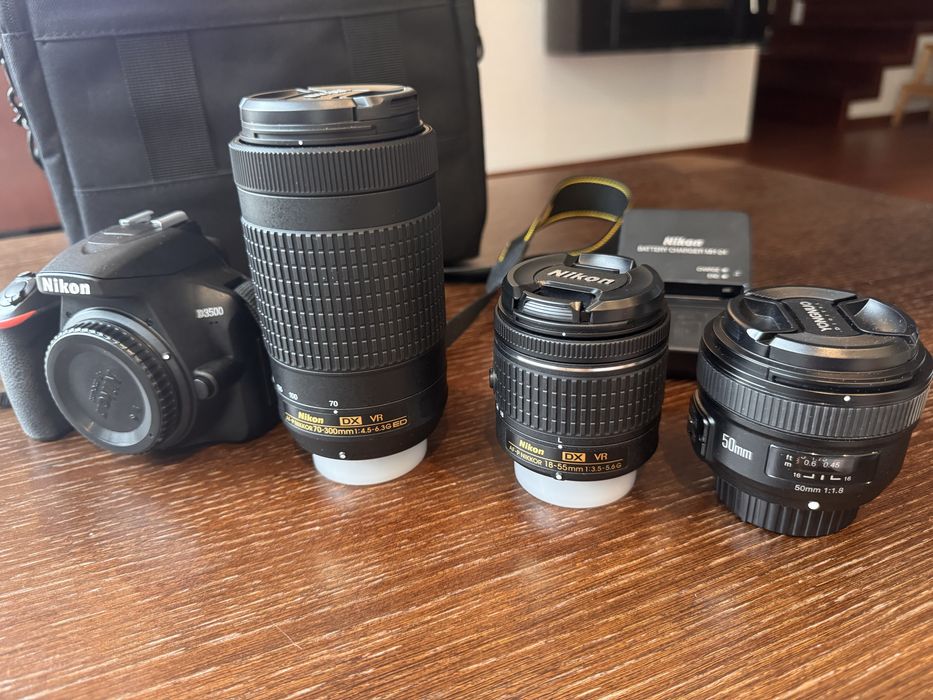 Nowy Nikon D3500 + 3 obiektywy + ładowarka + torba – zestaw