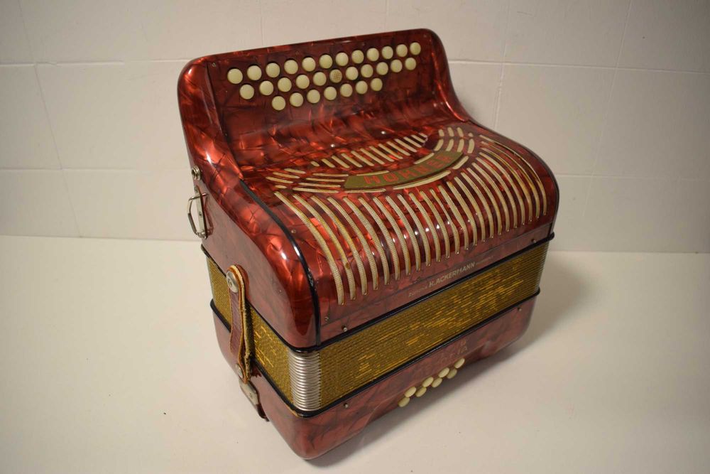 Concertina Hohner Club IIB Victoria Tonalidade Do. N 60
