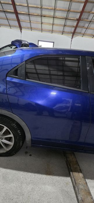 Drzwi prawy tył tylne honda civic IX hb b584p niebieski