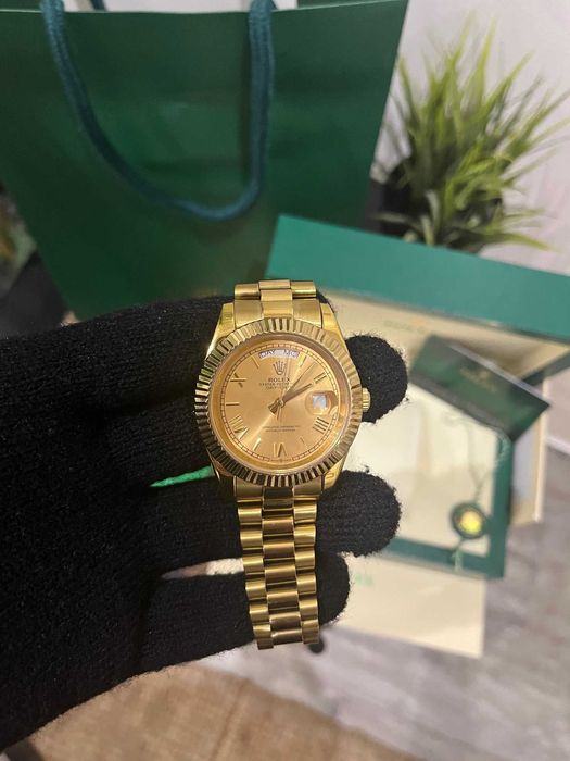 Rolex Oyster Perpetual Datejust dourado