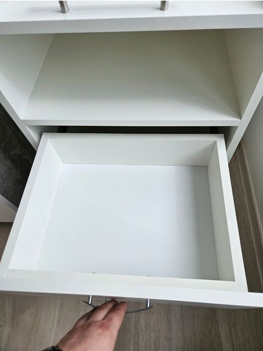 Тумба, столик на колёсиках косметологическая