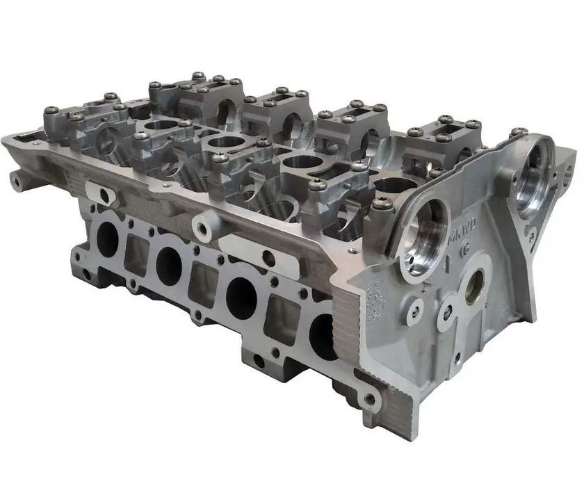 Головка блока VW AUDI SEAT SKODA 1.8 1.8T  058103351G AMC 910025
