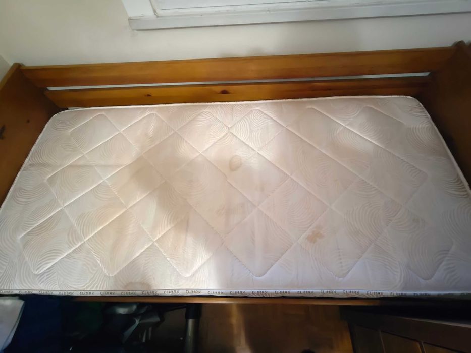 cama  solteiro com colchão