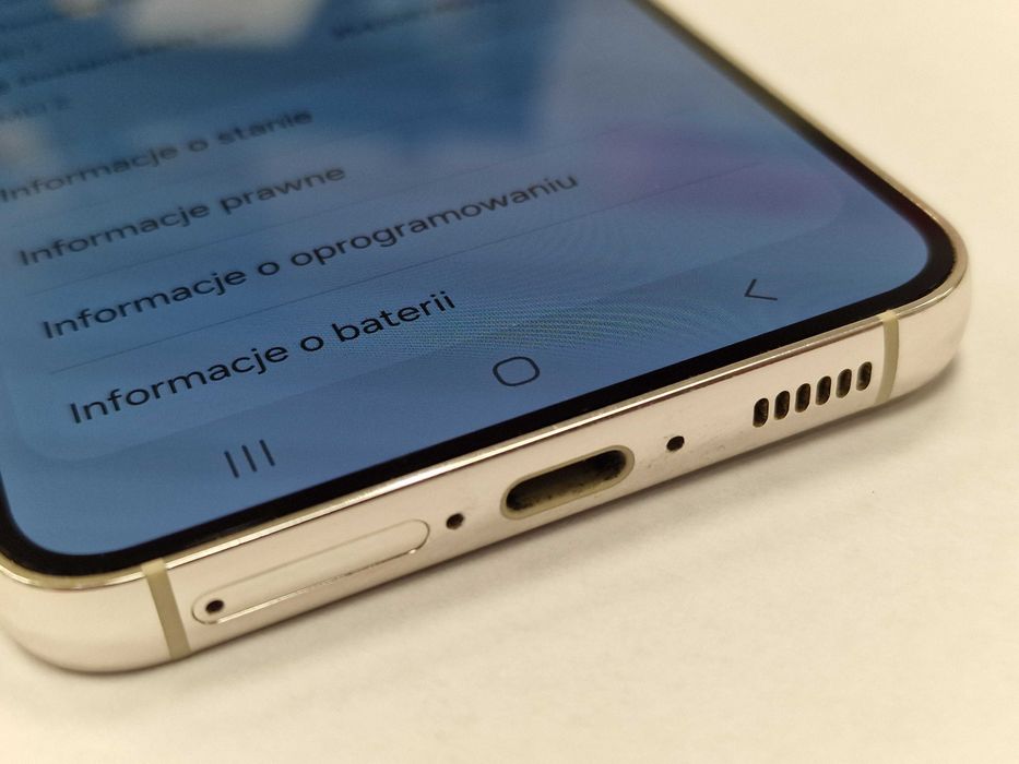 Samsung Galaxy S23 Dual SIM/ 8GB/ 256GB/ Grade A-/ Cream + ładowarka