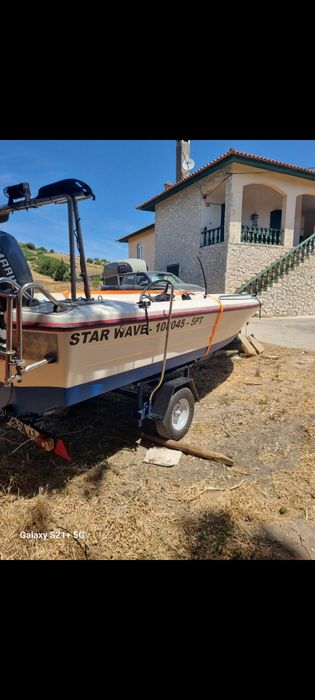 Barco fibramar 4.40 com motor 40 cvs 2 tempos